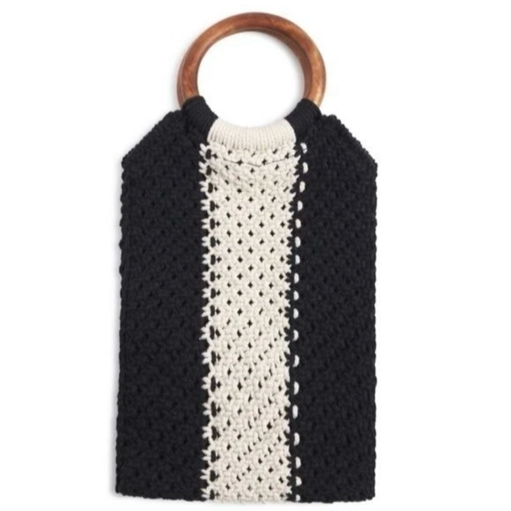 Elegant Black and White Crochet Tote with Wooden Handle